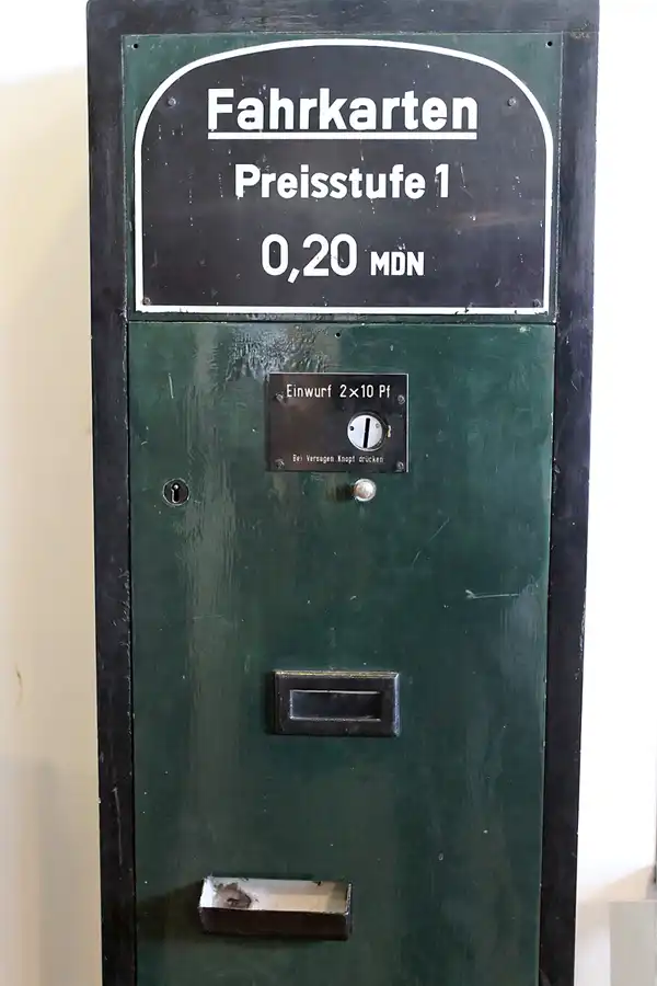 023 | 2011 | Griebnitzsee | S-Bahn Museum | © carsten riede fotografie