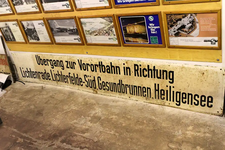 033 | 2011 | Griebnitzsee | S-Bahn Museum | © carsten riede fotografie