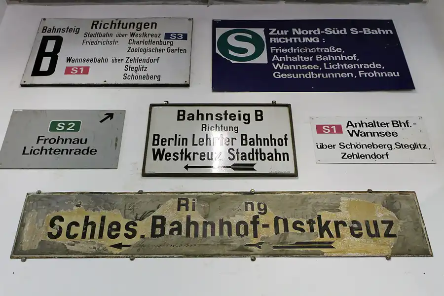 034 | 2011 | Griebnitzsee | S-Bahn Museum | © carsten riede fotografie