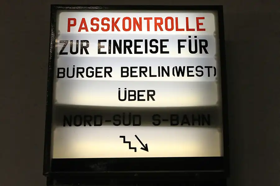 036 | 2011 | Griebnitzsee | S-Bahn Museum | © carsten riede fotografie