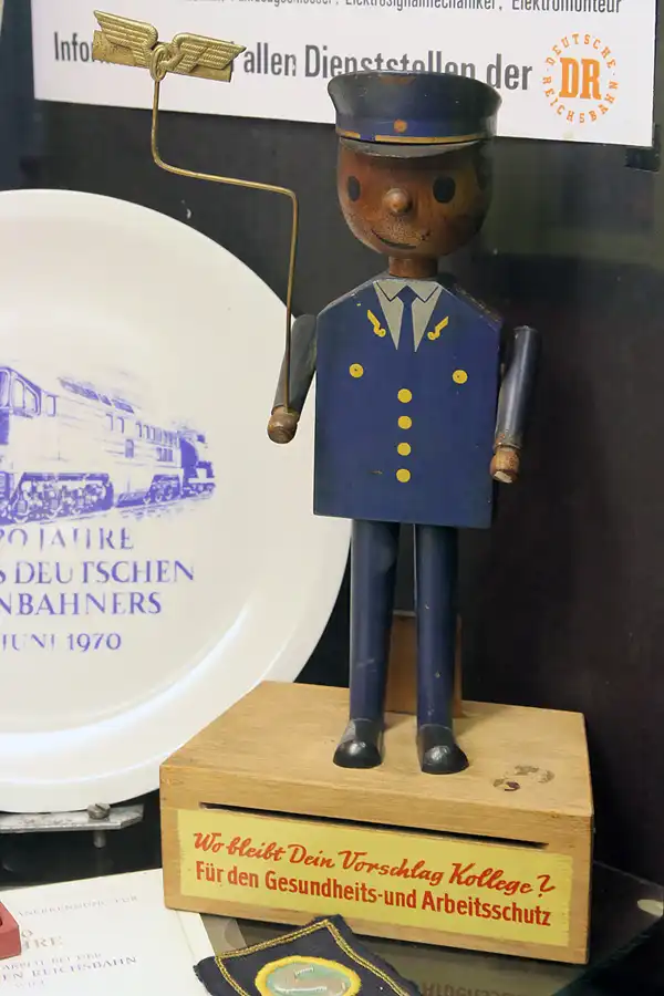 037 | 2011 | Griebnitzsee | S-Bahn Museum | © carsten riede fotografie