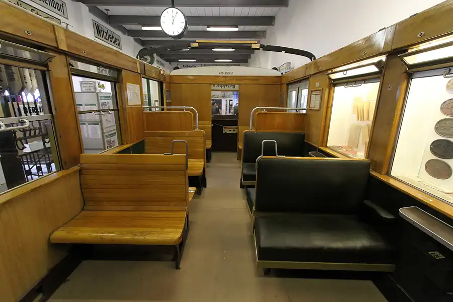 079 | 2011 | Griebnitzsee | S-Bahn Museum | © carsten riede fotografie