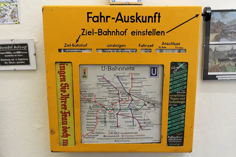 018 | 2011 | Berlin | U-Bahn Museum | © carsten riede fotografie