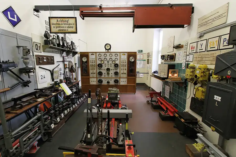 054 | 2011 | Berlin | U-Bahn Museum | © carsten riede fotografie