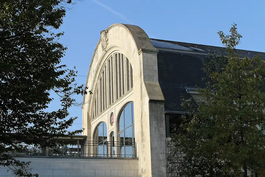 002 | 2011 | Potsdam | Bahnhof Potsdam Park Sanssouci | © carsten riede fotografie