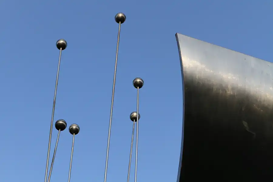 002 | 2011 | Berlin | Am S-Bahnhof Treptower Park | © carsten riede fotografie