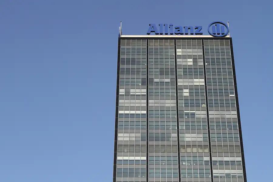 003 | 2011 | Berlin | Osthafen – Treptowers | © carsten riede fotografie