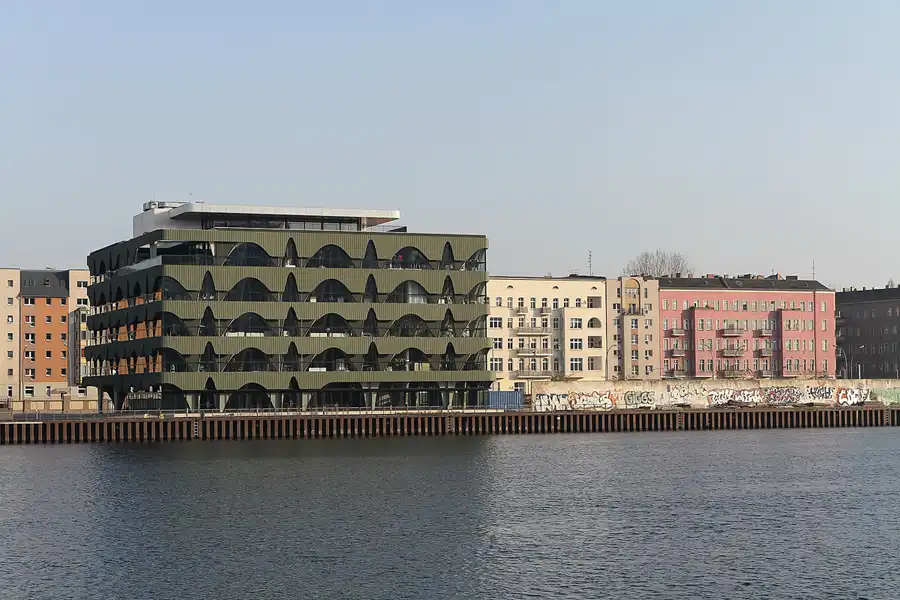 011 | 2011 | Berlin | Osthafen – Modezentrum Labels 2 | © carsten riede fotografie