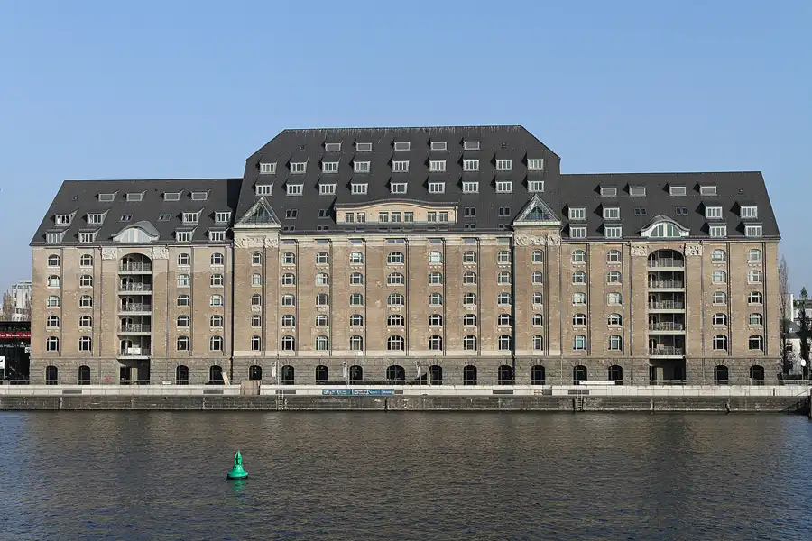 040 | 2011 | Berlin | Osthafen – Spreespeicher | © carsten riede fotografie