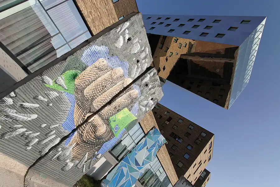 069 | 2011 | Berlin | Osthafen – nhow Hotel | © carsten riede fotografie