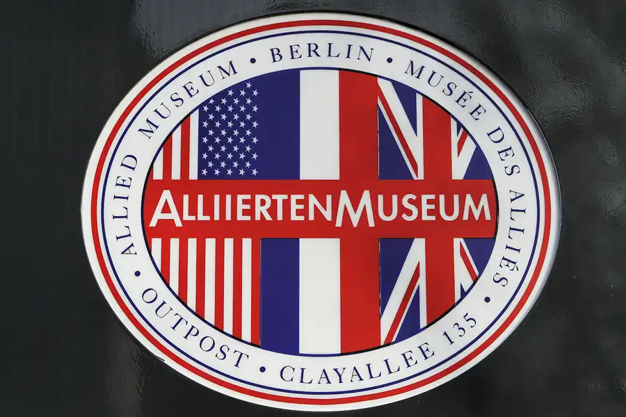 013 | 2011 | Berlin | Alliierten Museum | © carsten riede fotografie