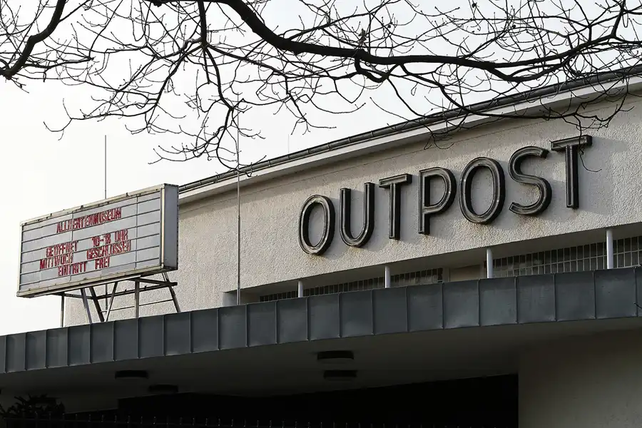 029 | 2011 | Berlin | Alliierten Museum | © carsten riede fotografie