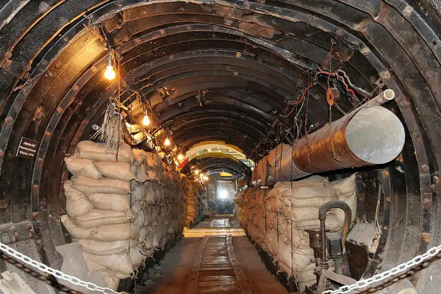 034 | 2011 | Berlin | Alliierten Museum | © carsten riede fotografie