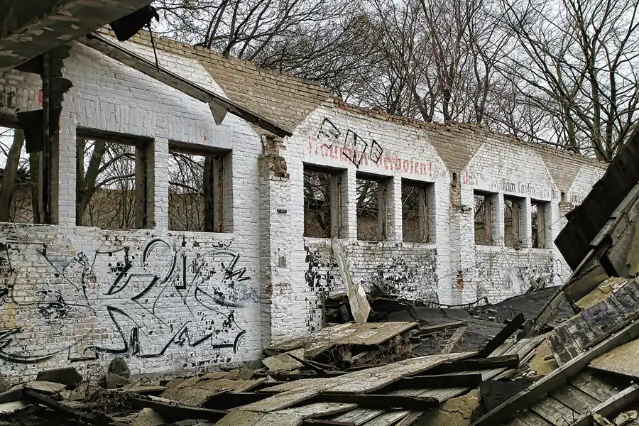 008 | 2011 | Döberitzer Heide | ehemalige russische Kasernen | © carsten riede fotografie