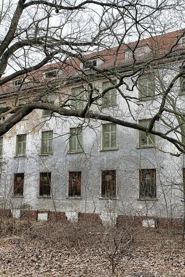 026 | 2011 | Döberitzer Heide | ehemalige russische Kasernen | © carsten riede fotografie