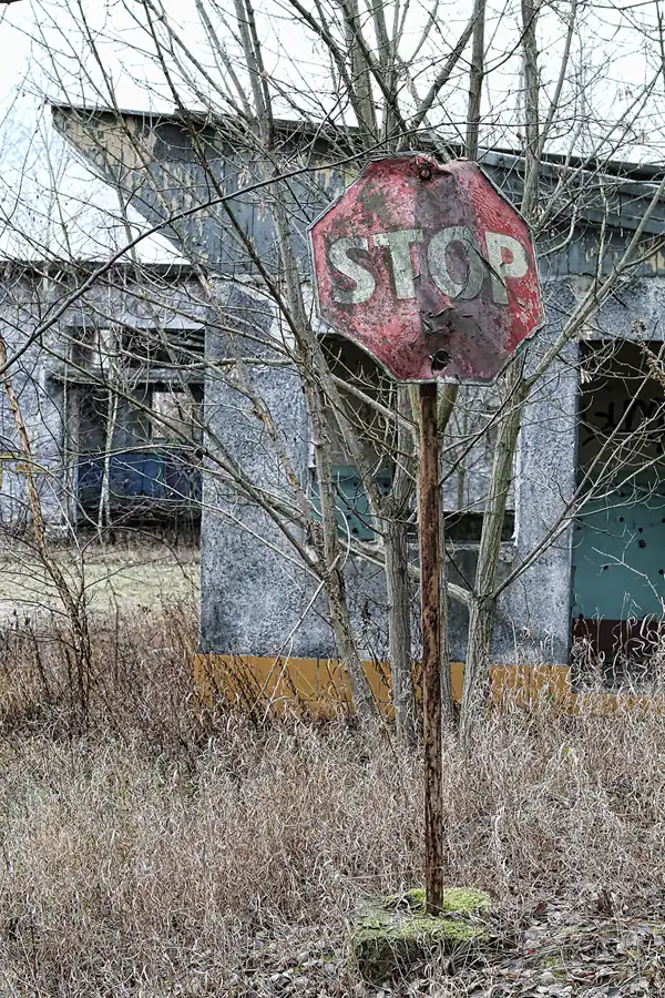 051 | 2011 | Döberitzer Heide | ehemalige russische Kasernen | © carsten riede fotografie