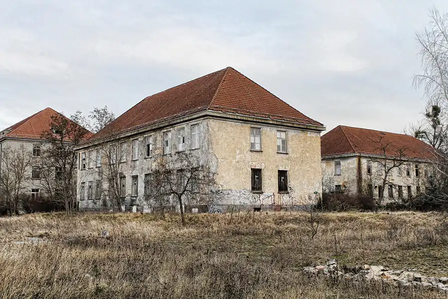 064 | 2011 | Döberitzer Heide | ehemalige russische Kasernen | © carsten riede fotografie