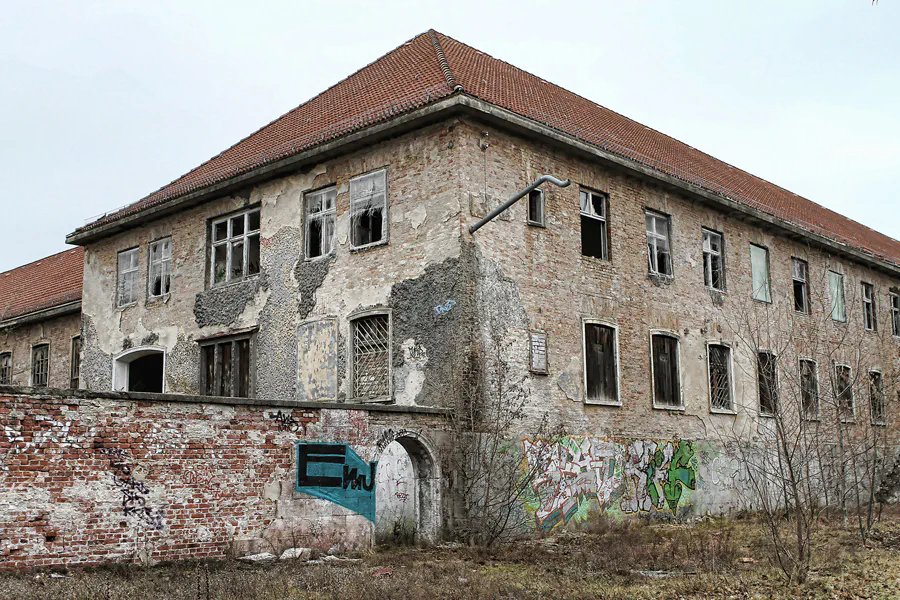 007 | 2011 | Döberitzer Heide | ehemalige russische Kasernen | © carsten riede fotografie
