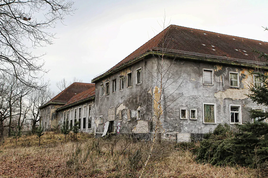 039 | 2011 | Döberitzer Heide | ehemalige russische Kasernen | © carsten riede fotografie