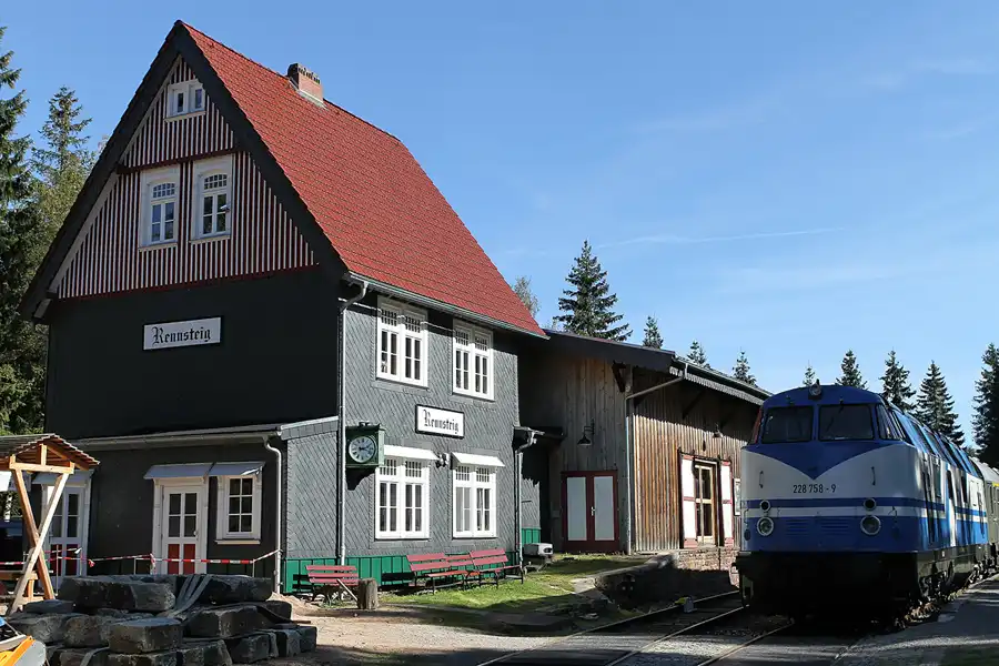 042 | 2012 | Bahnhof Rennsteig | © carsten riede fotografie