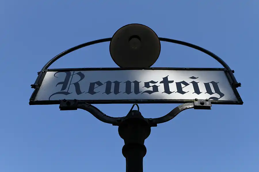 044 | 2012 | Bahnhof Rennsteig | © carsten riede fotografie