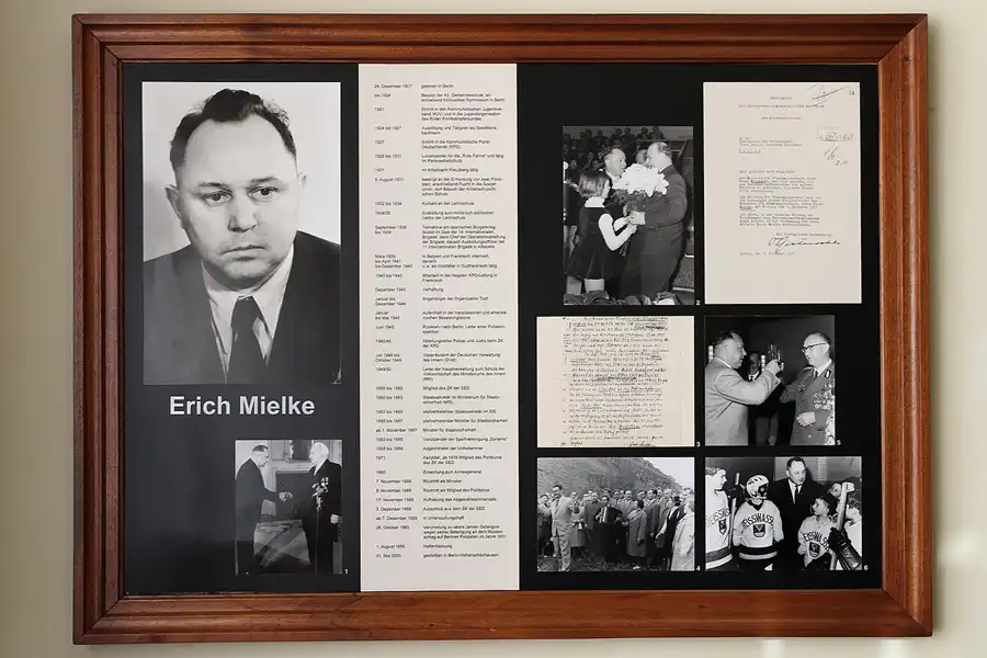 013 | 2012 | Berlin | Stasimuseum – Normannenstrasse | © carsten riede fotografie