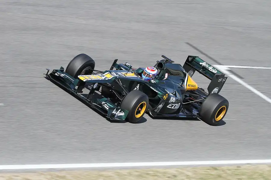 009 | 2012 | Barcelona | Caterham-Renault CT01 | Vitali Petrov | © carsten riede fotografie