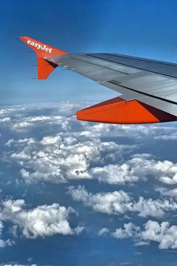 001 | 2012 | Flug Berlin – København-Kastrup | © carsten riede fotografie