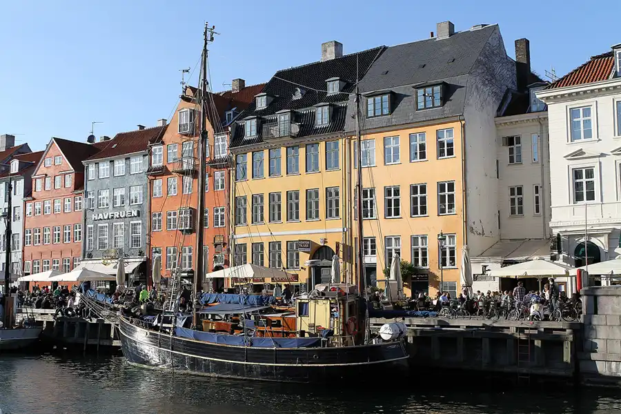 154 | 2012 | København | © carsten riede fotografie