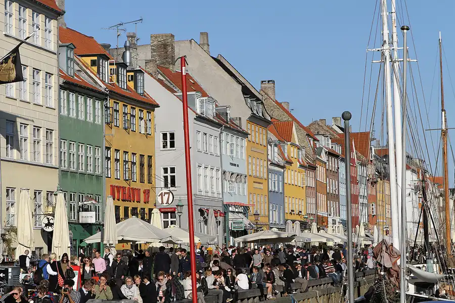 156 | 2012 | København | © carsten riede fotografie