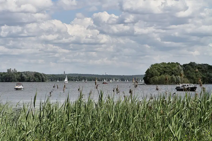 015 | 2012 | Berlin | Pfaueninsel – Blick auf die Havel | © carsten riede fotografie