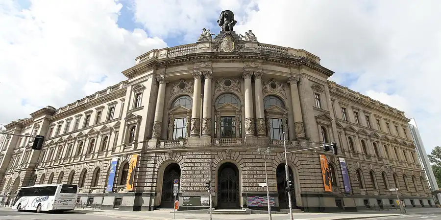 001 | 2012 | Berlin | Museum für Kommunikation | © carsten riede fotografie