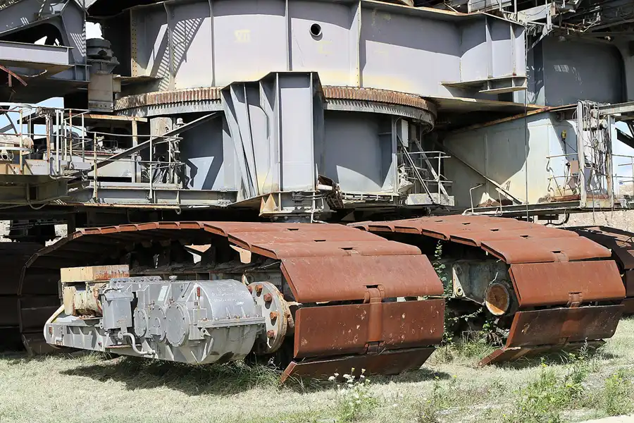 002 | 2012 | Grosspösna | Bergbau Technik Park | © carsten riede fotografie