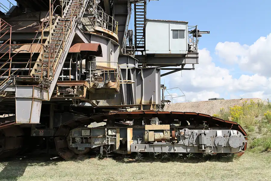 004 | 2012 | Grosspösna | Bergbau Technik Park | © carsten riede fotografie
