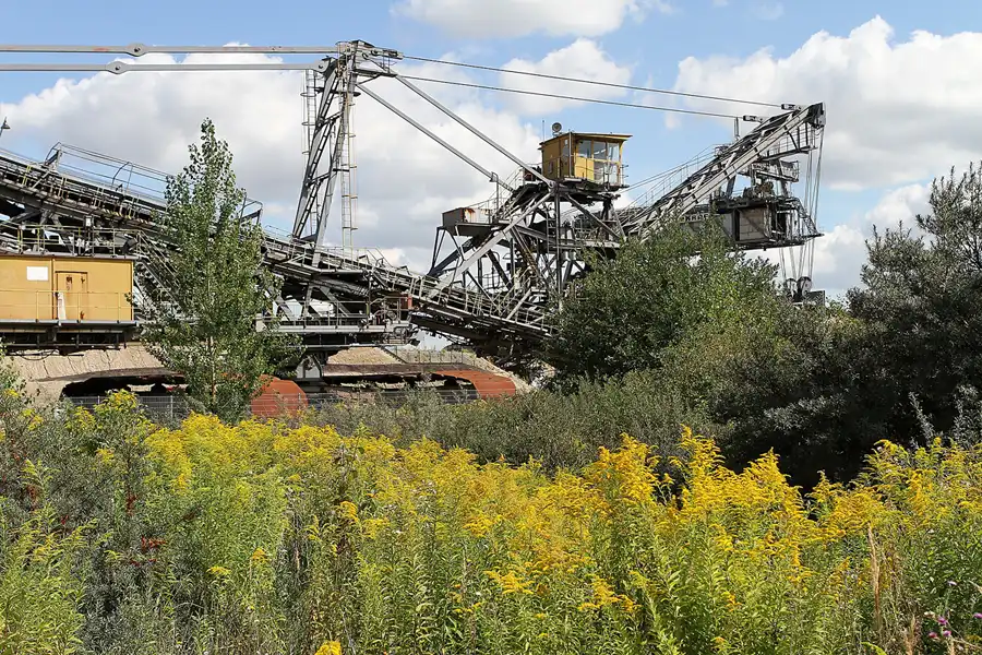 019 | 2012 | Grosspösna | Bergbau Technik Park | © carsten riede fotografie