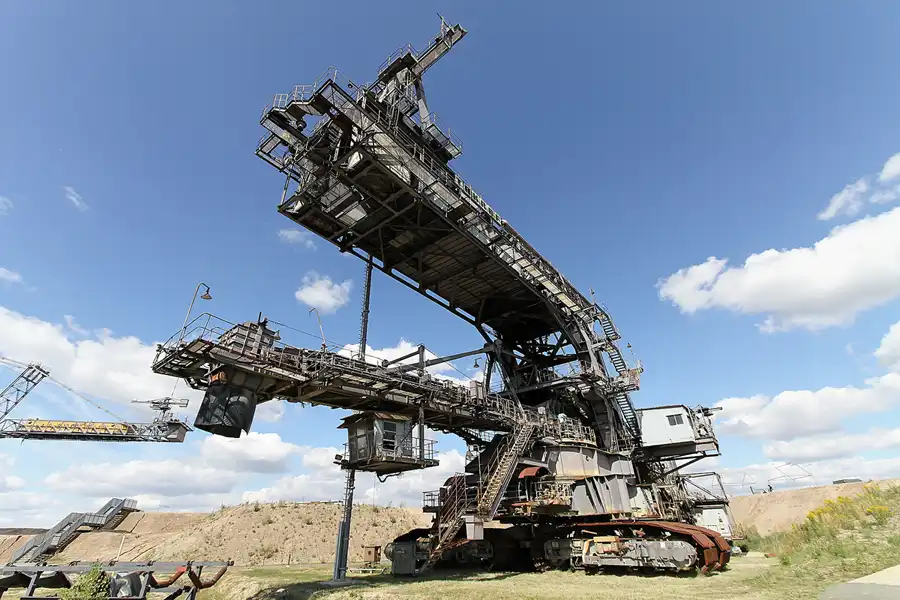 035 | 2012 | Grosspösna | Bergbau Technik Park | © carsten riede fotografie