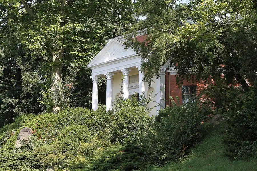 021 | 2012 | Wörlitz | Das Wörlitzer Gartenreich – Pantheon | © carsten riede fotografie