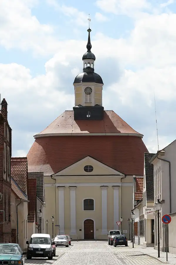 051 | 2012 | Oranienbaum | Stadtkirche | © carsten riede fotografie