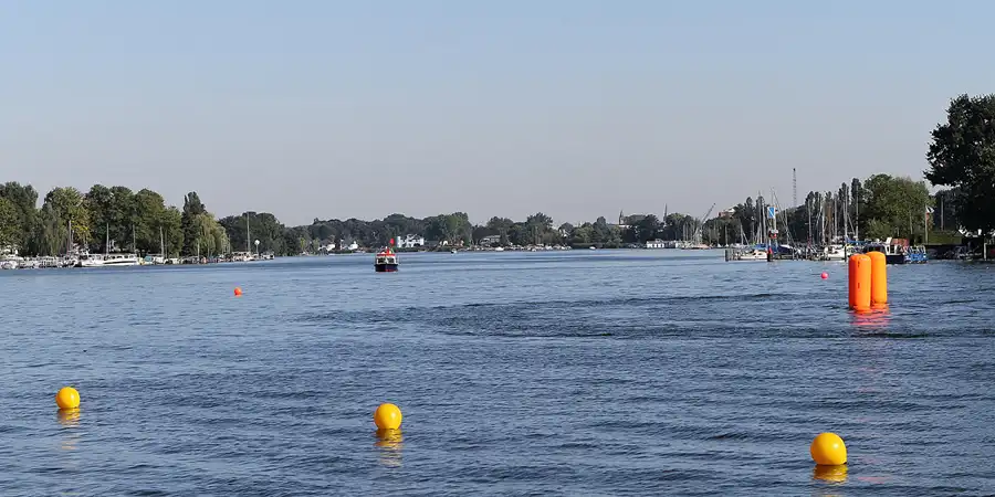 001 | 2012 | Berlin | Regattastrecke Grünau | Motorboot WM + EM – Grosser Preis von Deutschland | © carsten riede fotografie