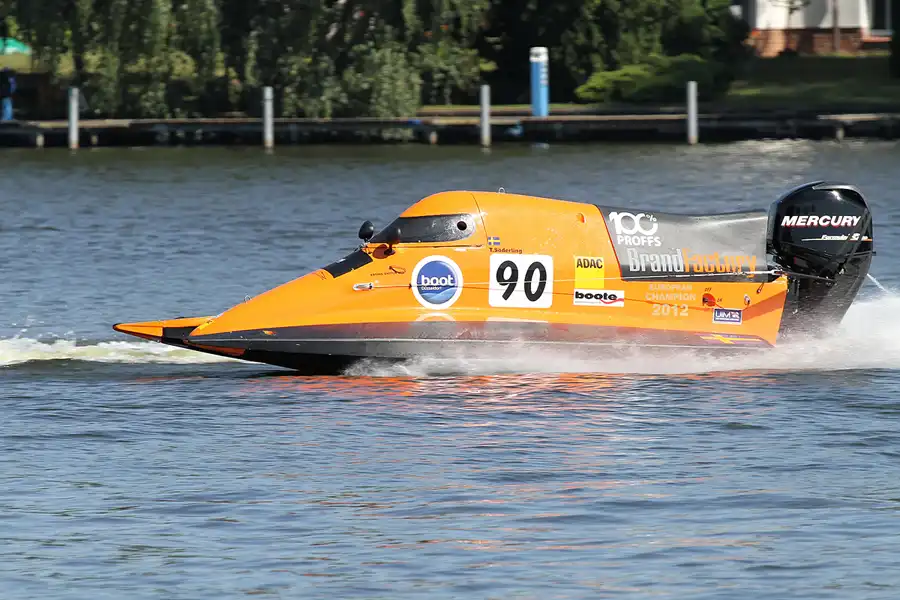 007 | 2012 | Berlin | Regattastrecke Grünau | Motorboot WM + EM – Grosser Preis von Deutschland – ADAC Masters | © carsten riede fotografie