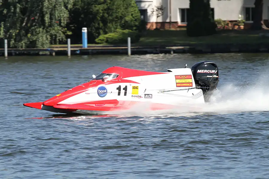 015 | 2012 | Berlin | Regattastrecke Grünau | Motorboot WM + EM – Grosser Preis von Deutschland – ADAC Masters | © carsten riede fotografie