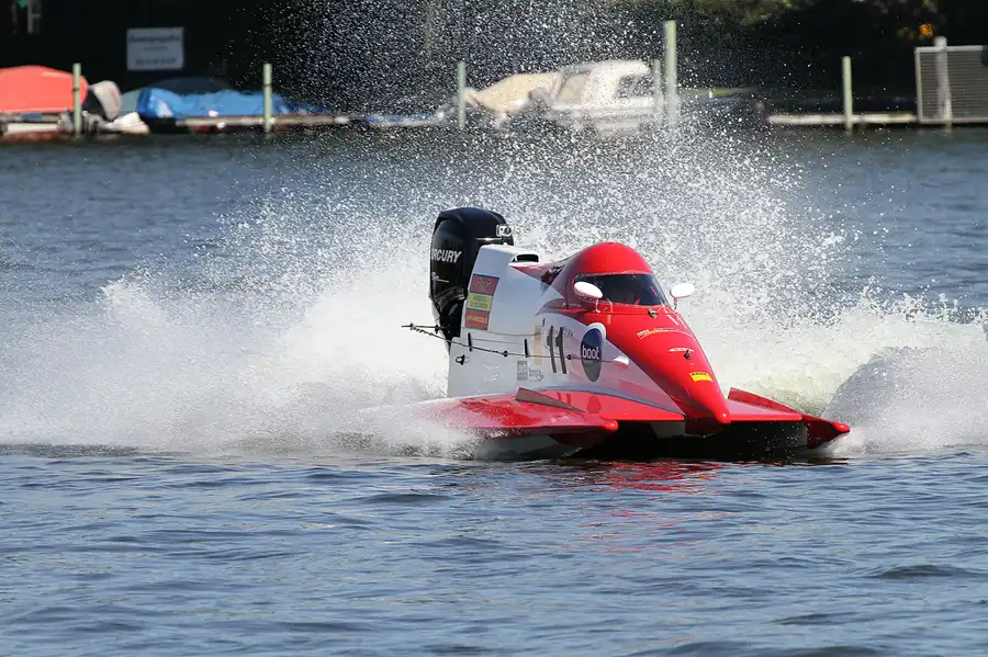 016 | 2012 | Berlin | Regattastrecke Grünau | Motorboot WM + EM – Grosser Preis von Deutschland – ADAC Masters | © carsten riede fotografie