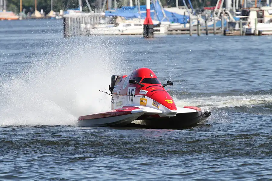 034 | 2012 | Berlin | Regattastrecke Grünau | Motorboot WM + EM – Grosser Preis von Deutschland – Formel ADAC | © carsten riede fotografie