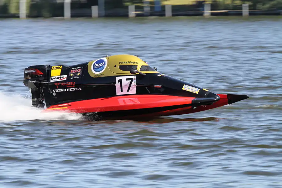 035 | 2012 | Berlin | Regattastrecke Grünau | Motorboot WM + EM – Grosser Preis von Deutschland – Formel ADAC | © carsten riede fotografie