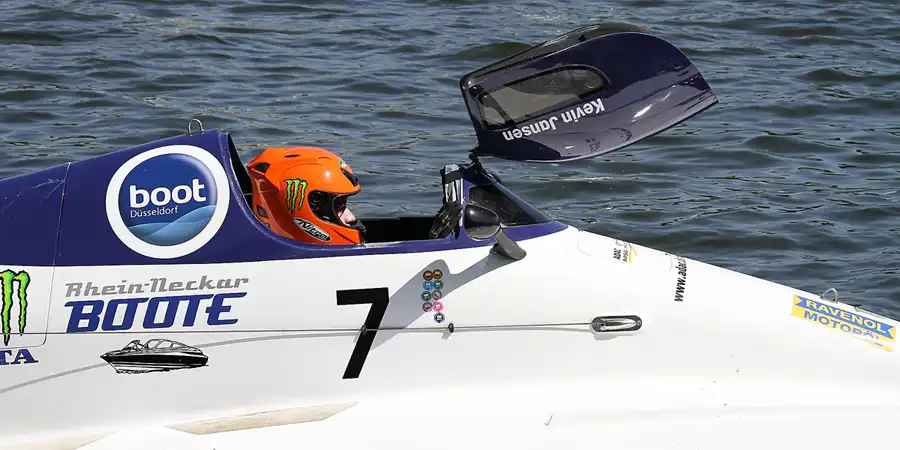 046 | 2012 | Berlin | Regattastrecke Grünau | Motorboot WM + EM – Grosser Preis von Deutschland – Formel ADAC | © carsten riede fotografie