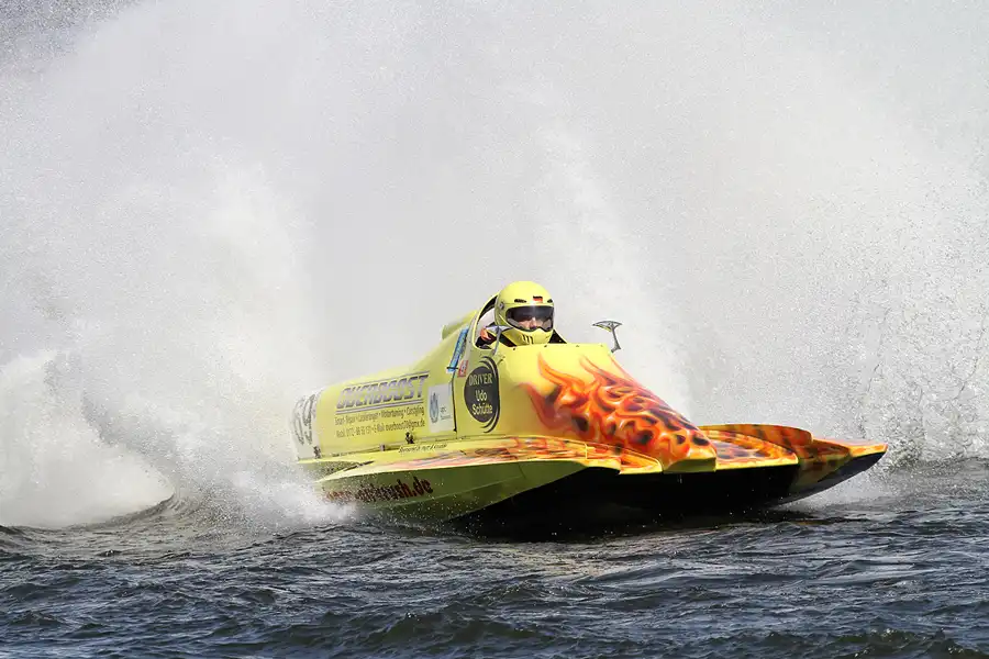 065 | 2012 | Berlin | Regattastrecke Grünau | Motorboot WM + EM – Grosser Preis von Deutschland – Formel R-1000 | © carsten riede fotografie