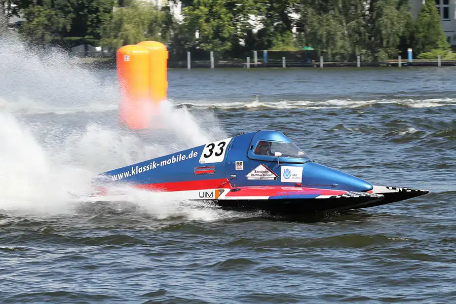 066 | 2012 | Berlin | Regattastrecke Grünau | Motorboot WM + EM – Grosser Preis von Deutschland – Formel R-1000 | © carsten riede fotografie