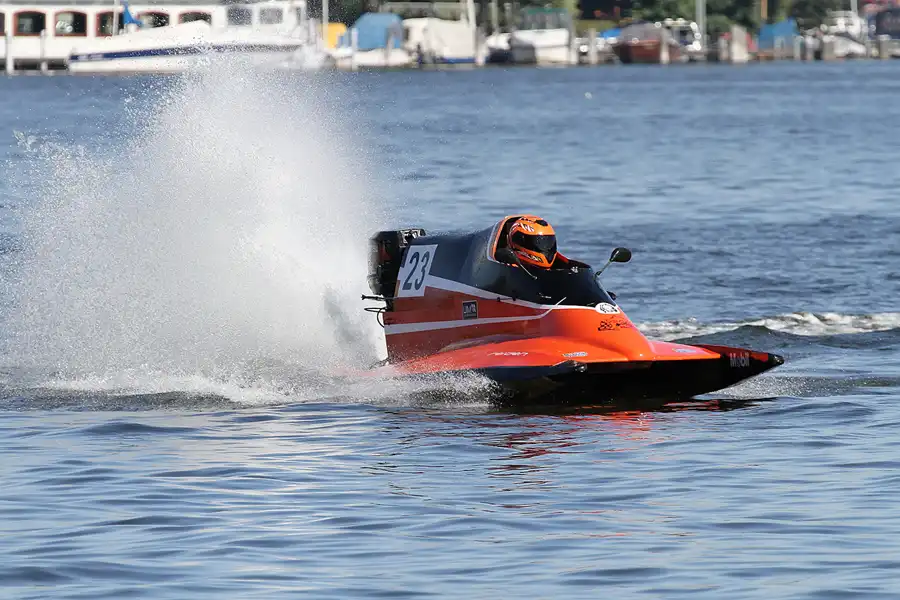 069 | 2012 | Berlin | Regattastrecke Grünau | Motorboot WM + EM – Grosser Preis von Deutschland – S-550 | © carsten riede fotografie