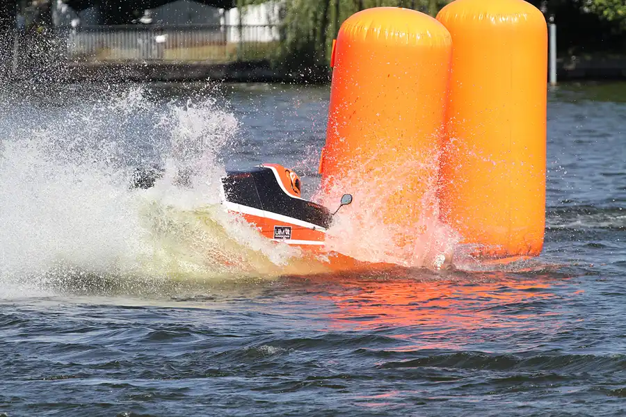 090 | 2012 | Berlin | Regattastrecke Grünau | Motorboot WM + EM – Grosser Preis von Deutschland – S-550 | © carsten riede fotografie