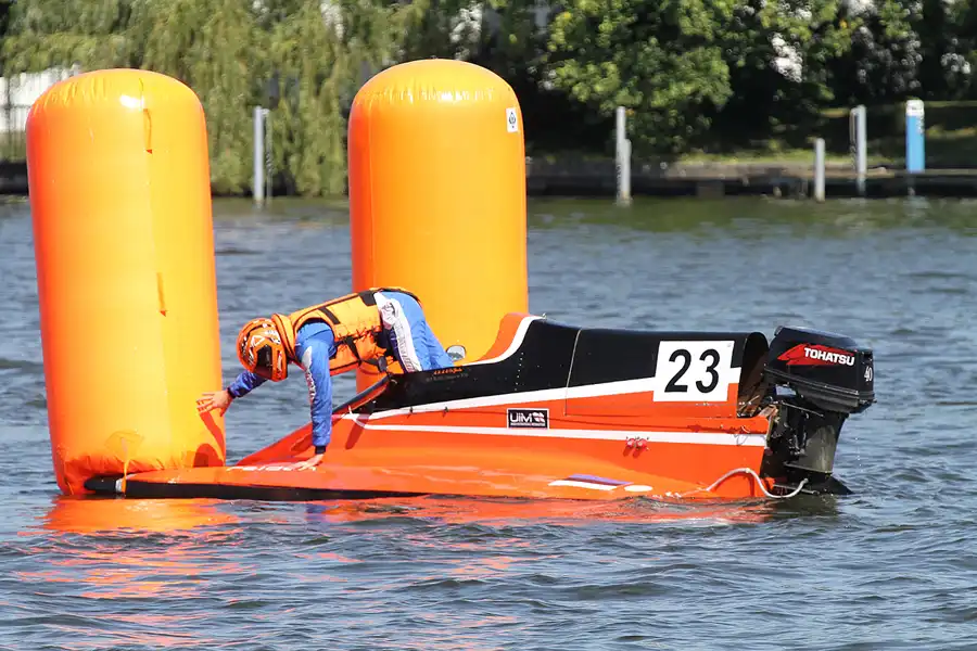 092 | 2012 | Berlin | Regattastrecke Grünau | Motorboot WM + EM – Grosser Preis von Deutschland – S-550 | © carsten riede fotografie